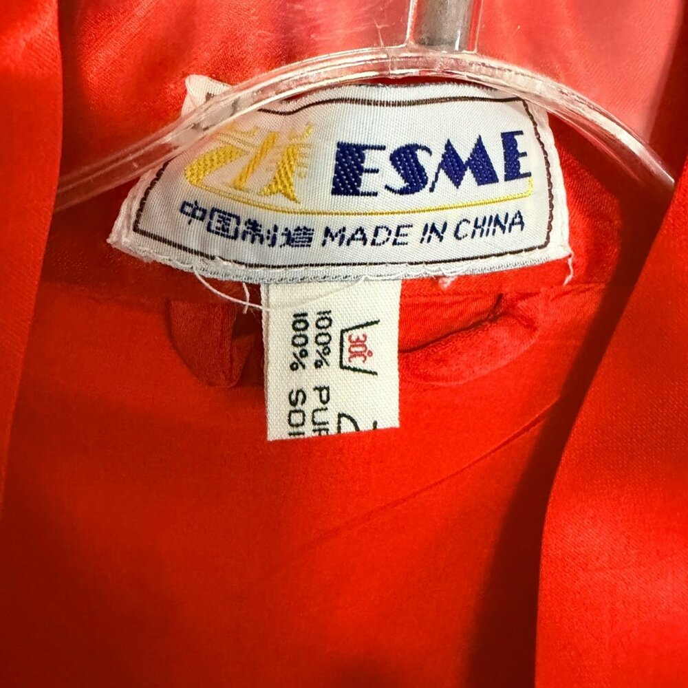 ESME 100% Silk Red Kimono Robe Embroidered Dragon (No belt) Size M ? - Picture 3 of 10